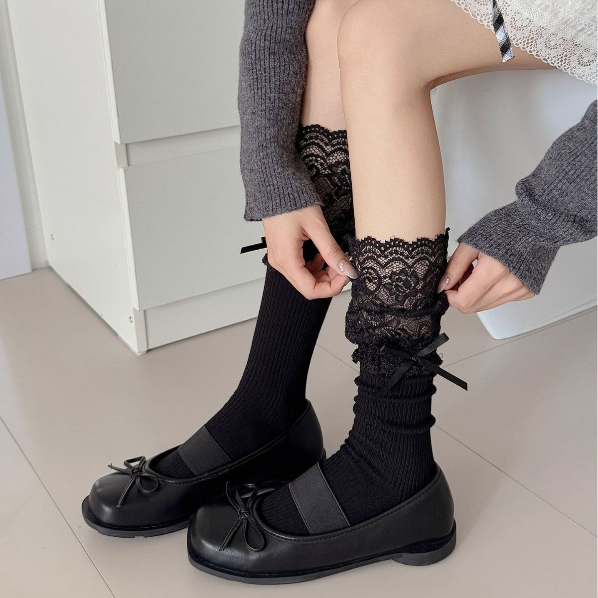 Women's Cotton Calf Socks with Lace Trim & Bow Detail