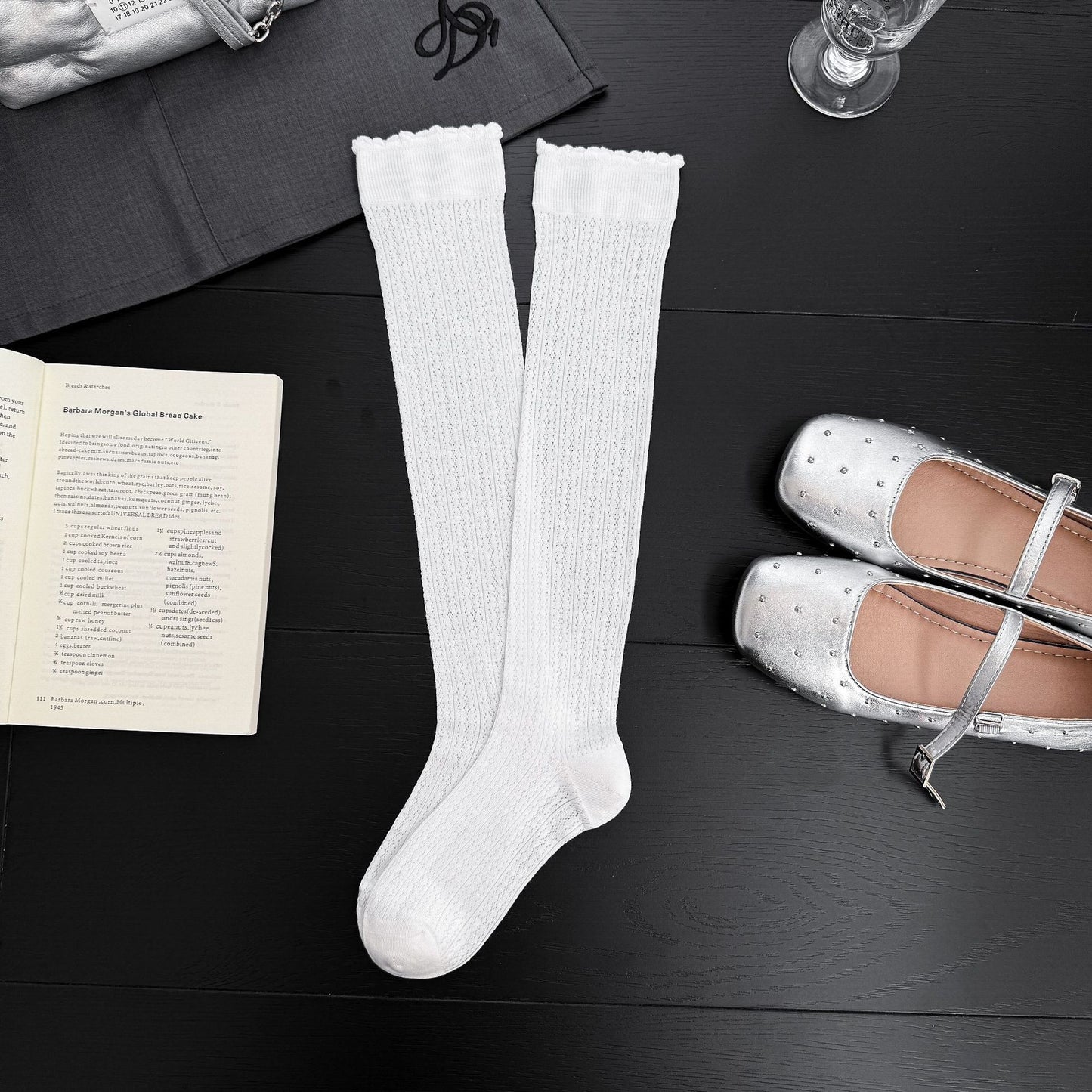 Women's Viscose & Silk Knee-High Seamless Toe Mesh Socks